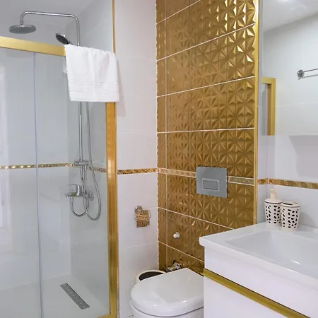 Si Hotel&spa מלון דירות 5*